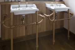 Double Washbasin